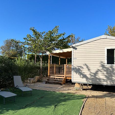 Mobilhome Vias Plage Dans Camping ภายนอก รูปภาพ
