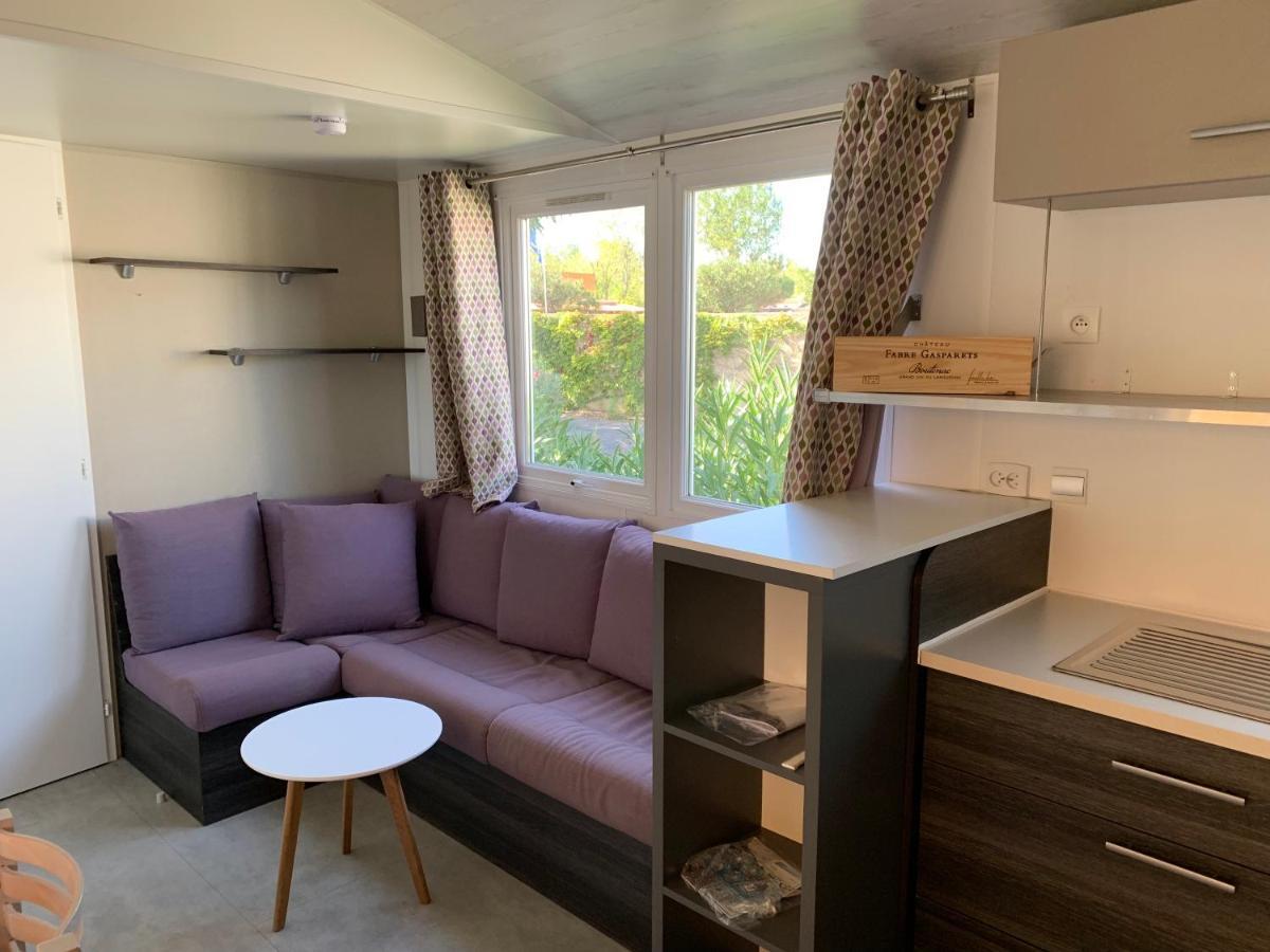 Mobilhome Vias Plage Dans Camping ภายนอก รูปภาพ