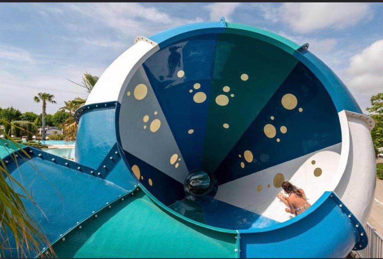 Mobilhome Vias Plage Dans Camping ภายนอก รูปภาพ