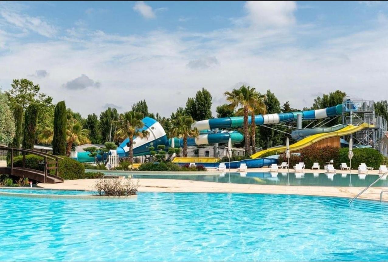 Mobilhome Vias Plage Dans Camping ภายนอก รูปภาพ