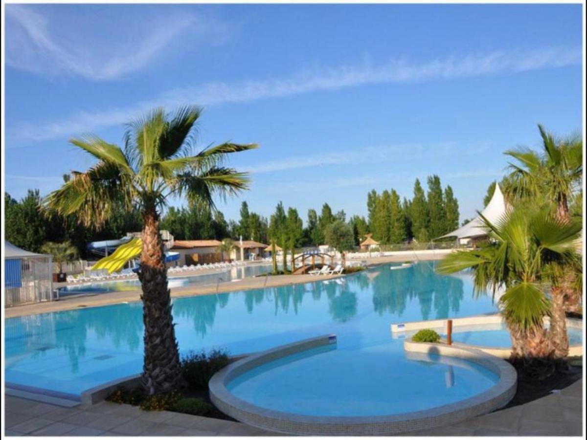 Mobilhome Vias Plage Dans Camping ภายนอก รูปภาพ