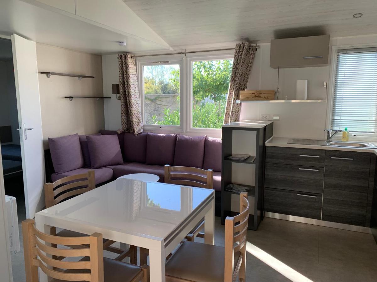 Mobilhome Vias Plage Dans Camping ภายนอก รูปภาพ
