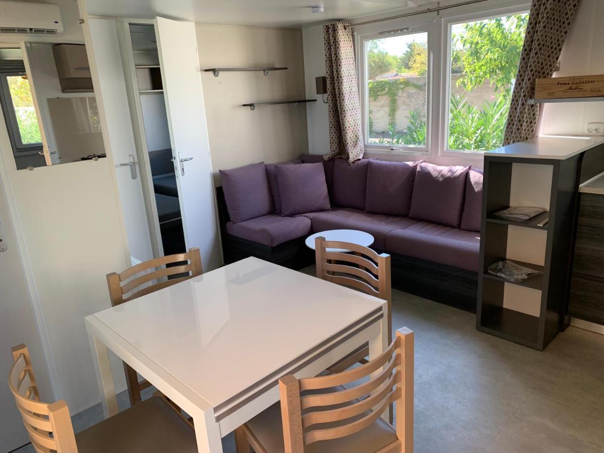 Mobilhome Vias Plage Dans Camping ภายนอก รูปภาพ